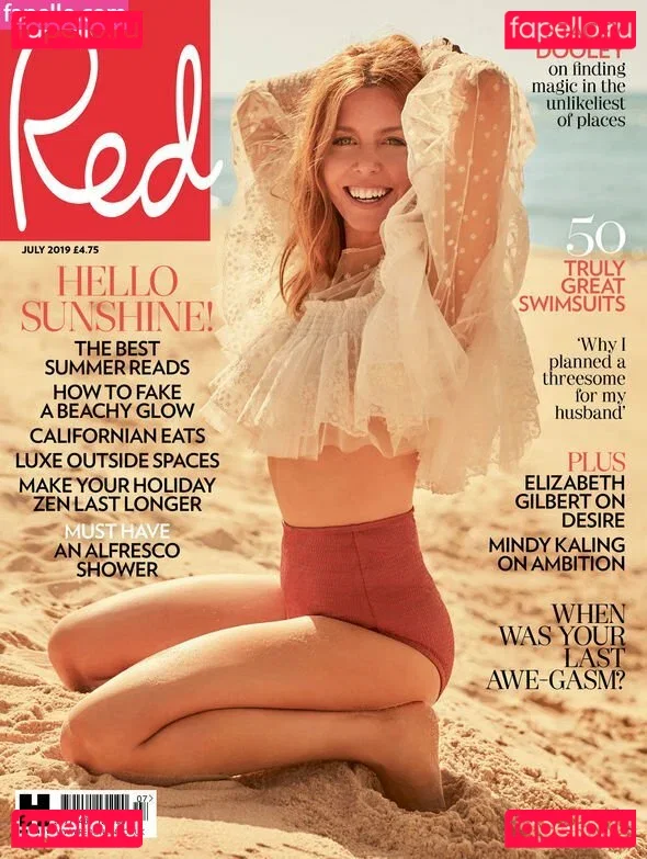 Stacey Dooley Onlyfans Photo Gallery 