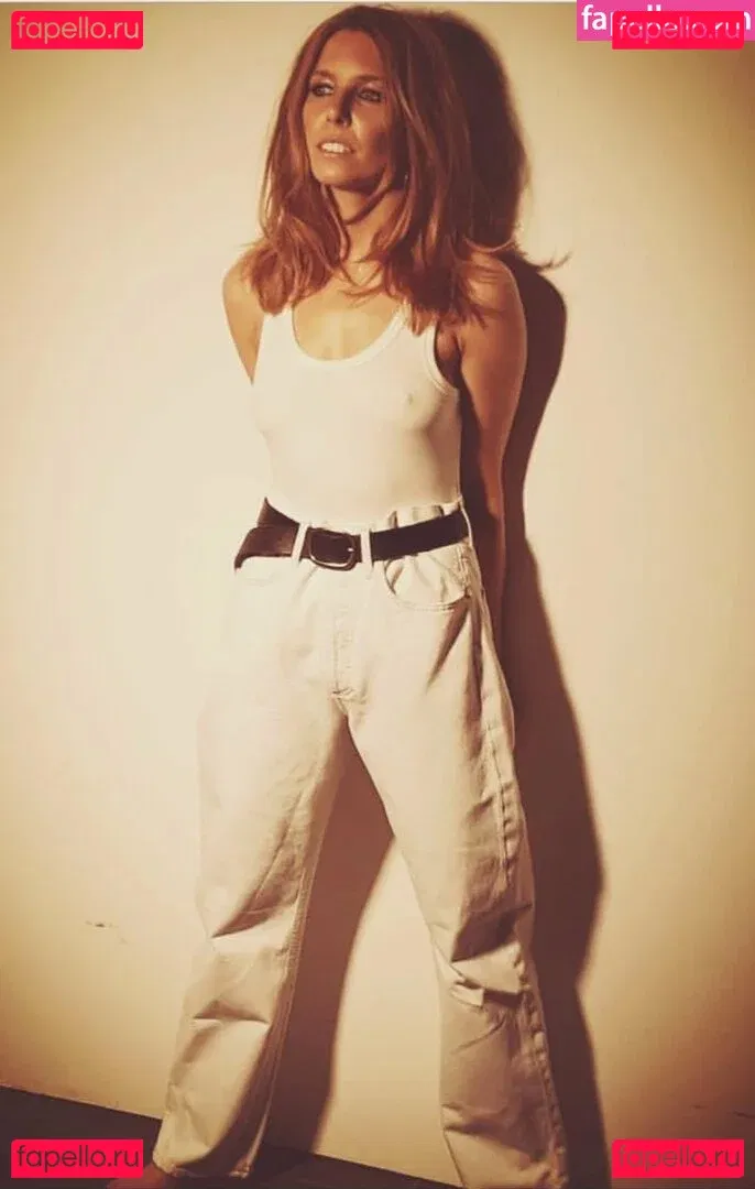 Stacey Dooley Onlyfans Photo Gallery 