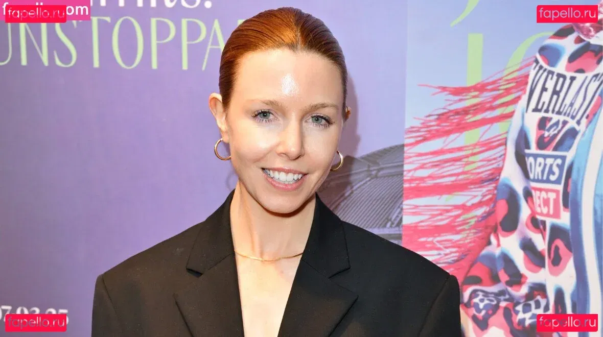 Stacey Dooley Onlyfans Photo Gallery 