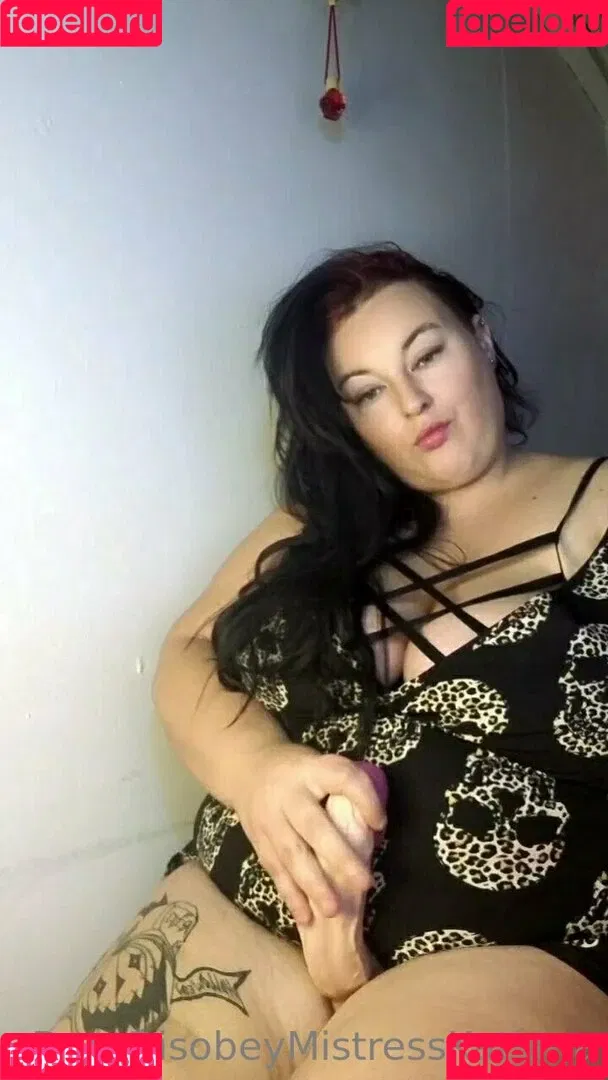 mistresskatiana Onlyfans Photo Gallery 