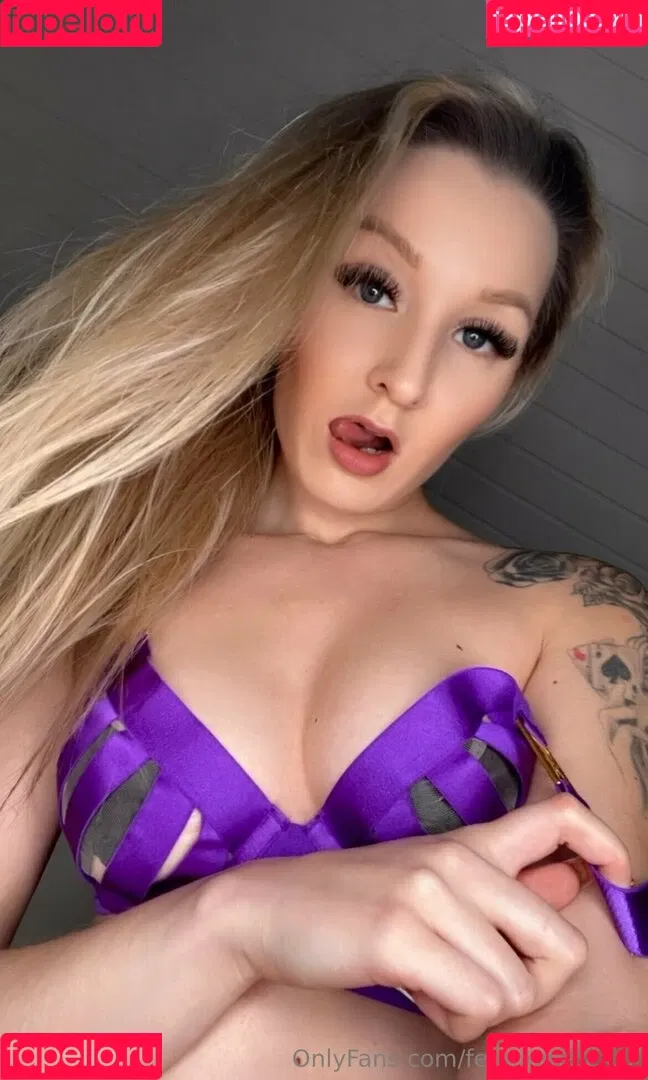 femdomalexxx Onlyfans Photo Gallery 
