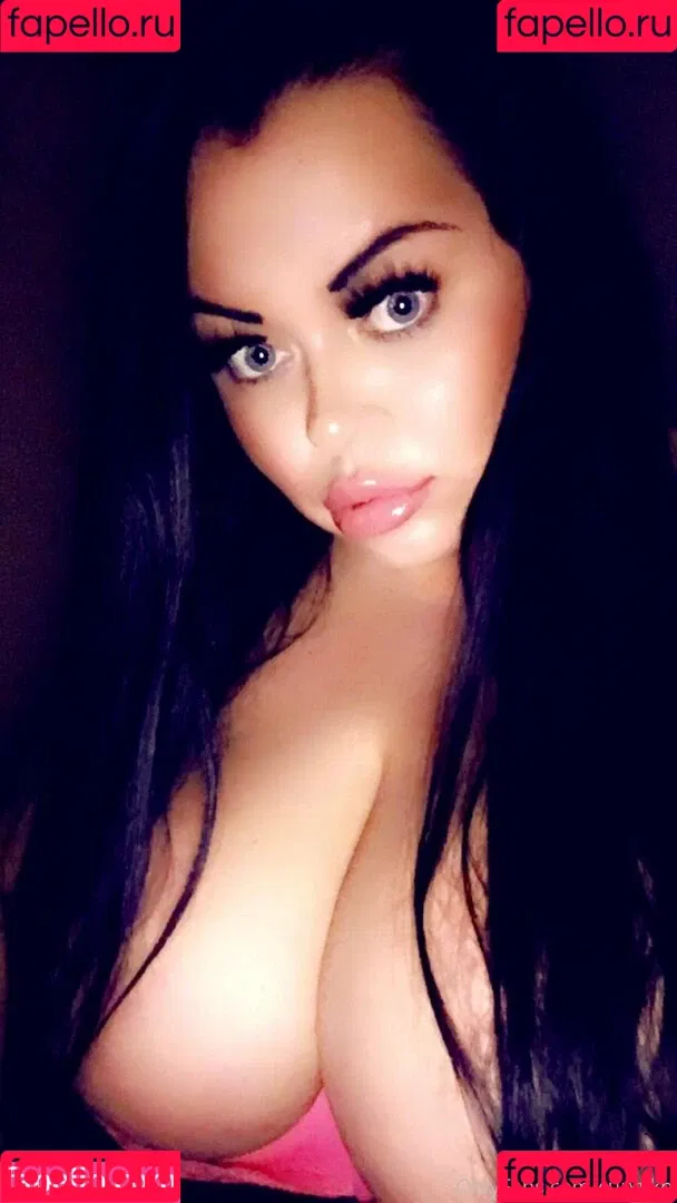 khloe38kk Onlyfans Photo Gallery 
