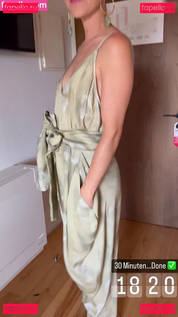 Wolke Hegenbarth Onlyfans Photo Gallery 