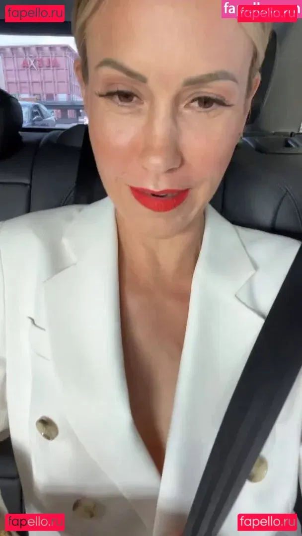 Wolke Hegenbarth Onlyfans Photo Gallery 