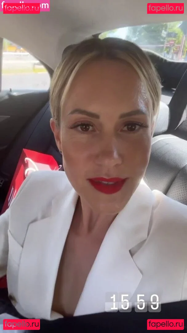 Wolke Hegenbarth Onlyfans Photo Gallery 