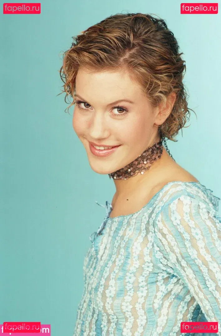 Wolke Hegenbarth Onlyfans Photo Gallery 