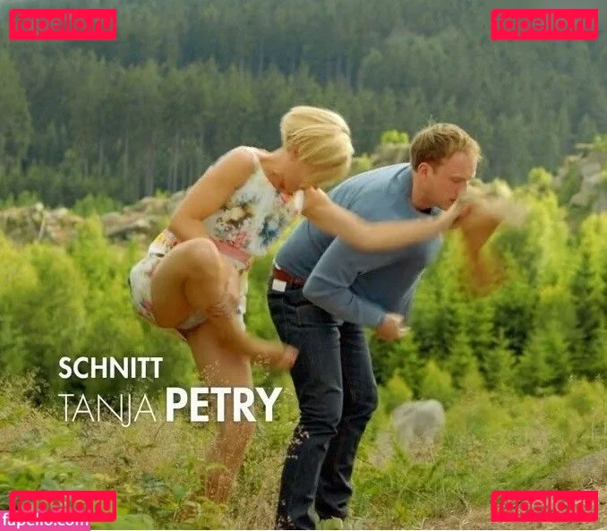 Wolke Hegenbarth Onlyfans Photo Gallery 