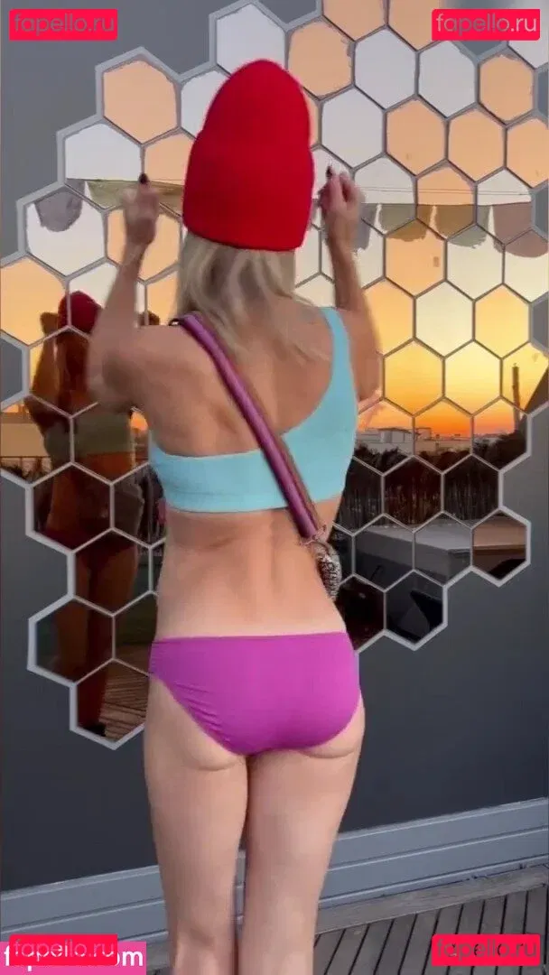 Wolke Hegenbarth Onlyfans Photo Gallery 