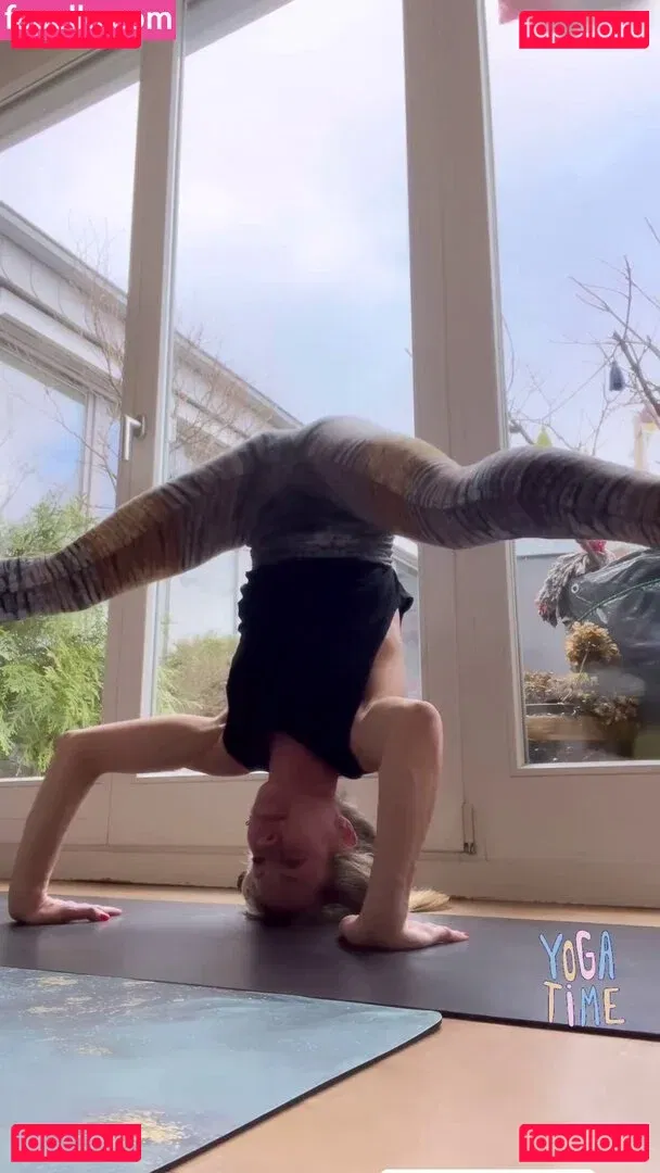 Wolke Hegenbarth Onlyfans Photo Gallery 