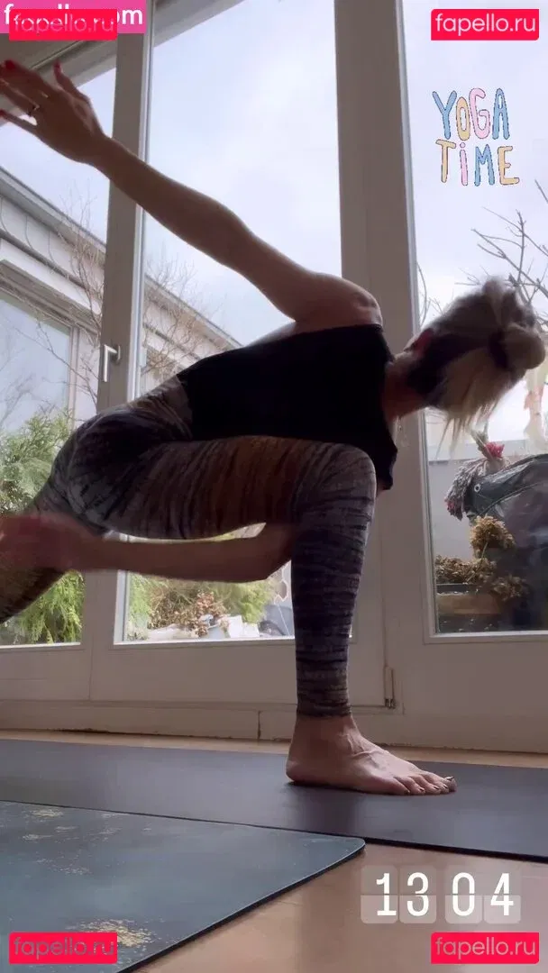 Wolke Hegenbarth Onlyfans Photo Gallery 