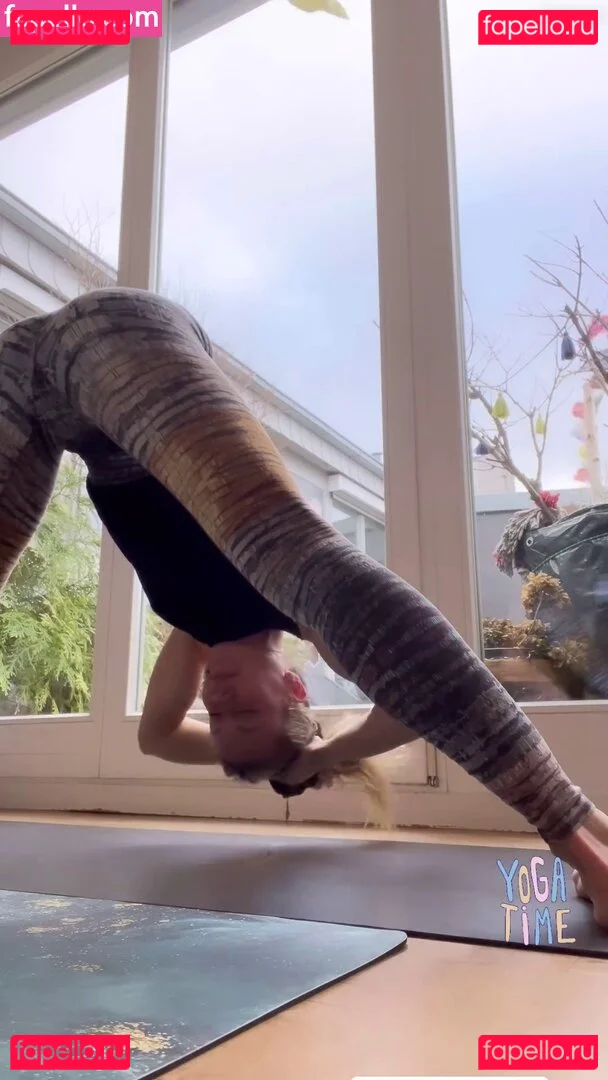 Wolke Hegenbarth Onlyfans Photo Gallery 