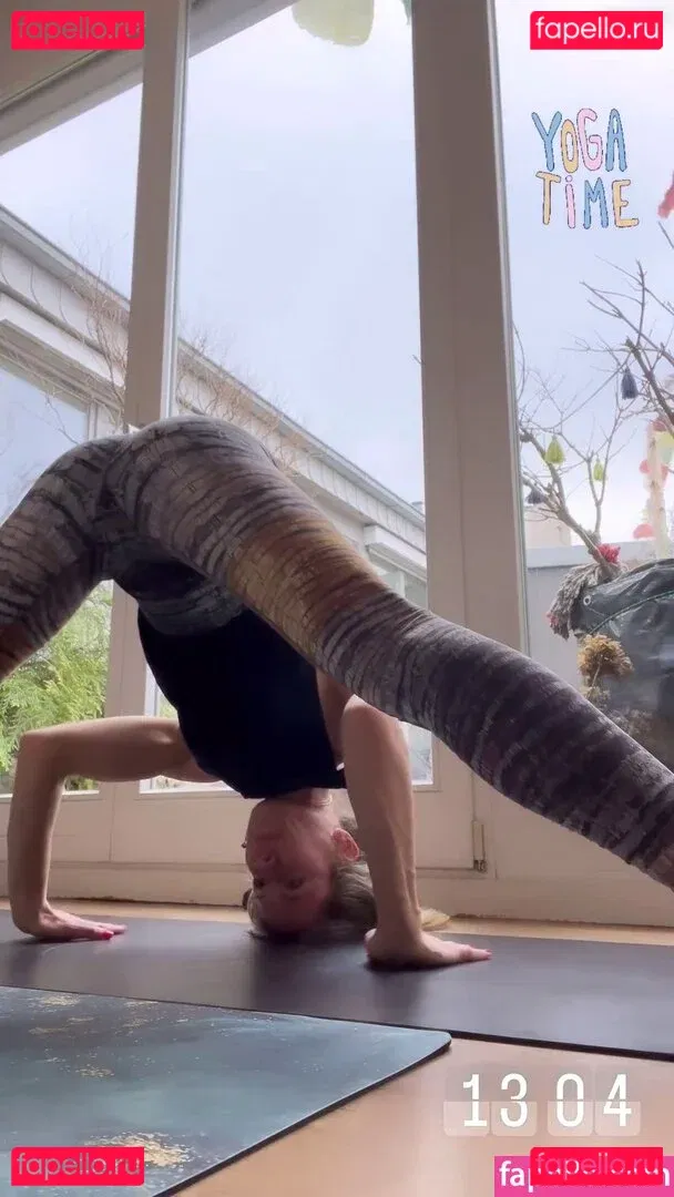 Wolke Hegenbarth Onlyfans Photo Gallery 