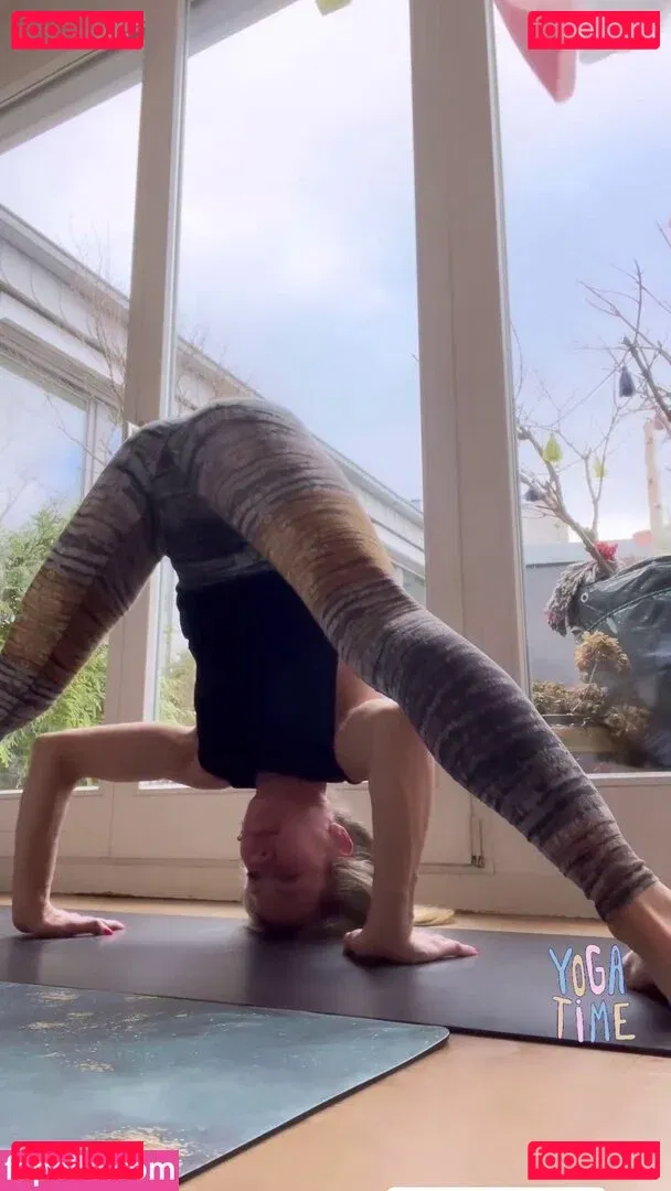 Wolke Hegenbarth Onlyfans Photo Gallery 