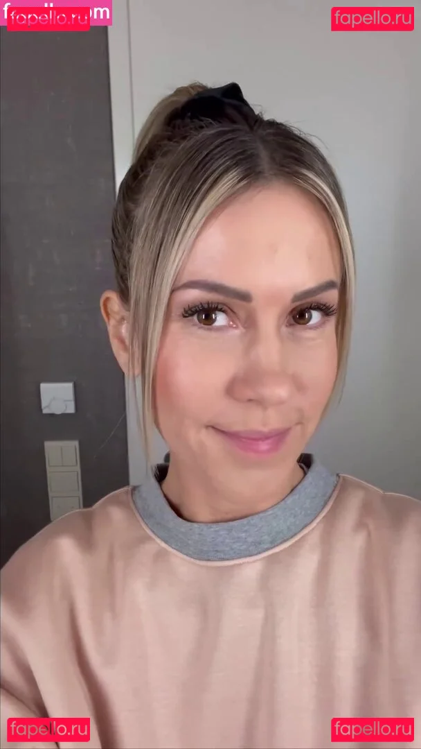 Wolke Hegenbarth Onlyfans Photo Gallery 