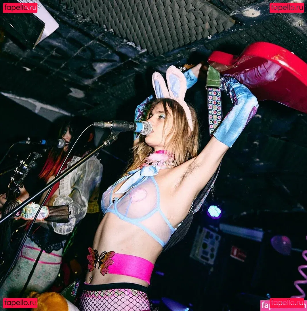 Cumgirl8 Onlyfans Photo Gallery 