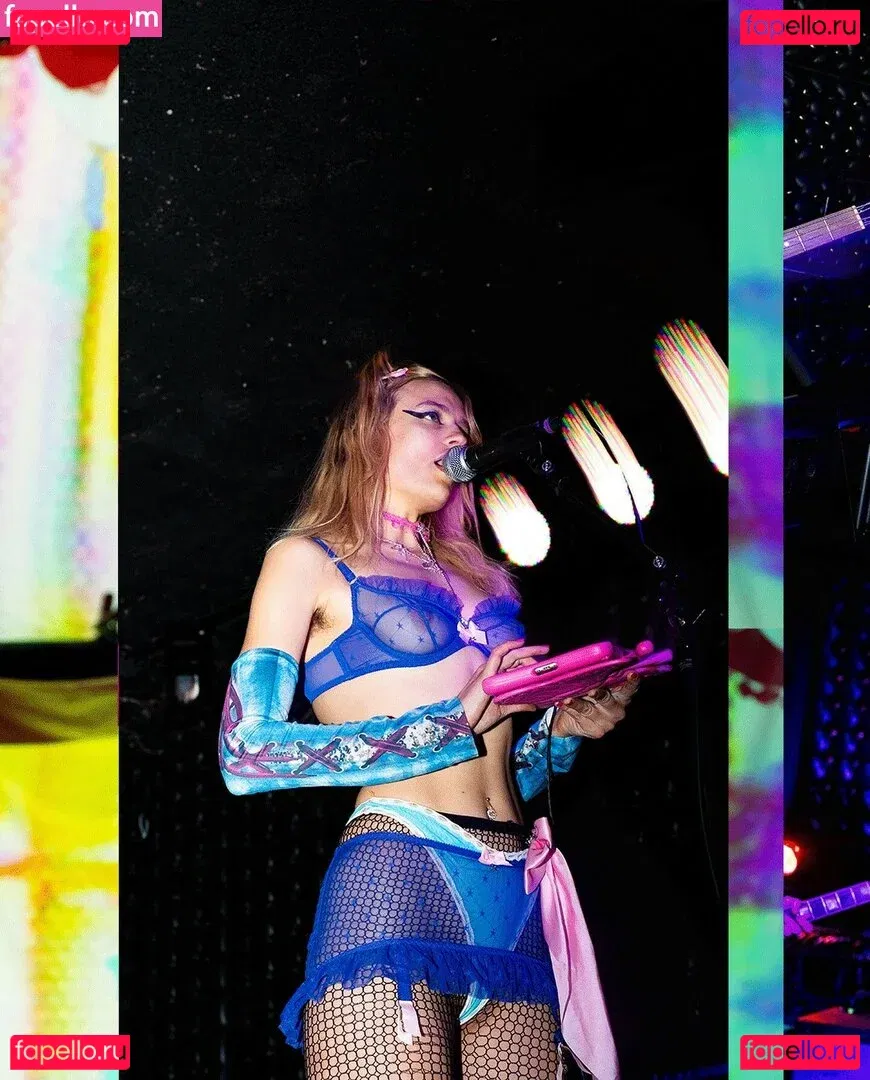 Cumgirl8 Onlyfans Photo Gallery 