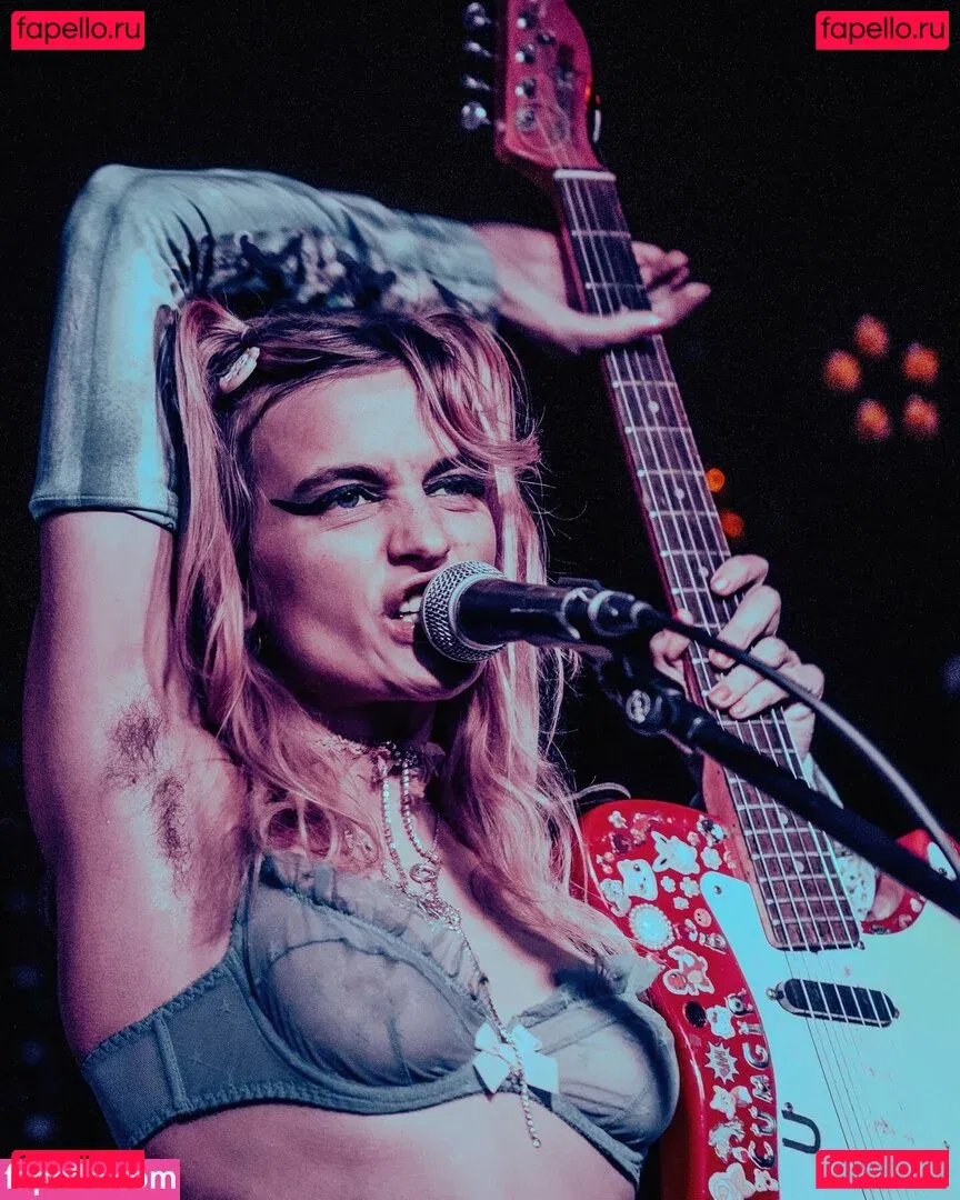 Cumgirl8 Onlyfans Photo Gallery 