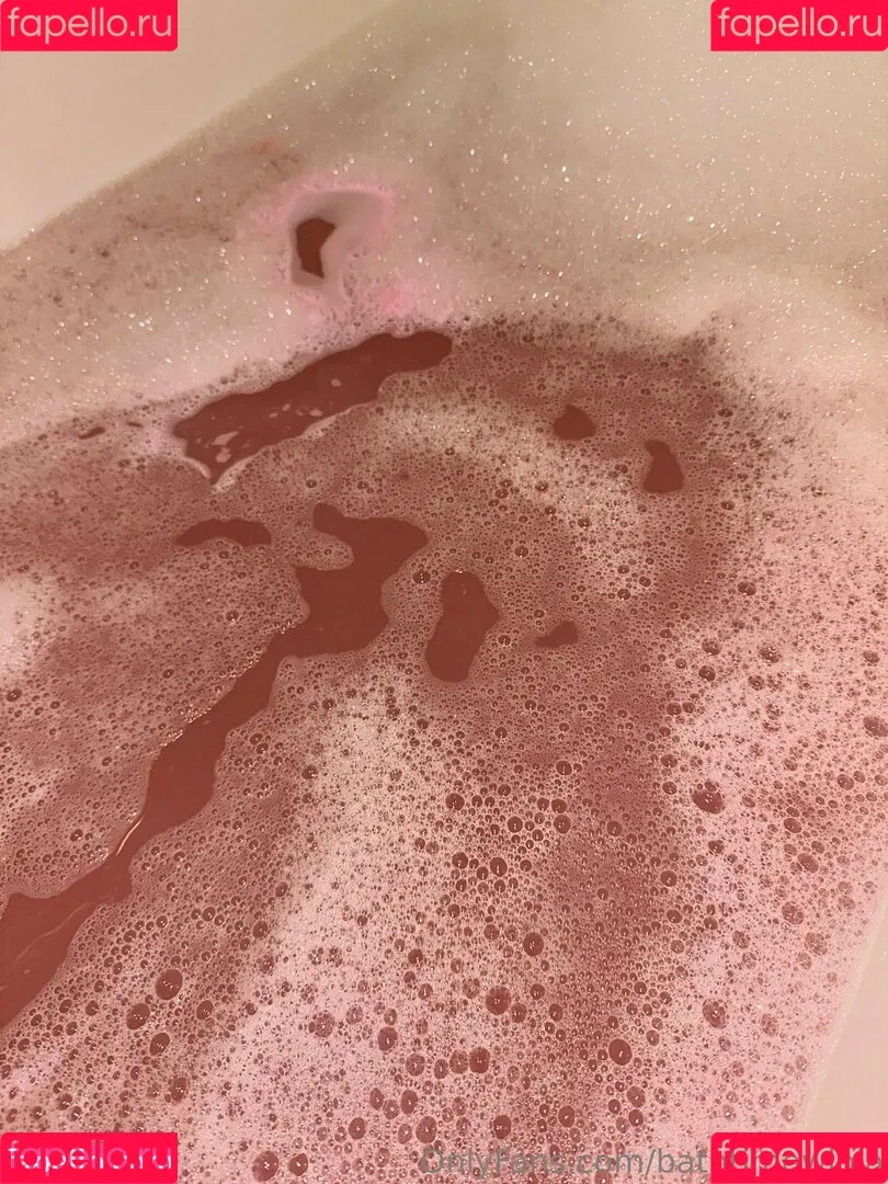 bathtimewlola Onlyfans Photo Gallery 