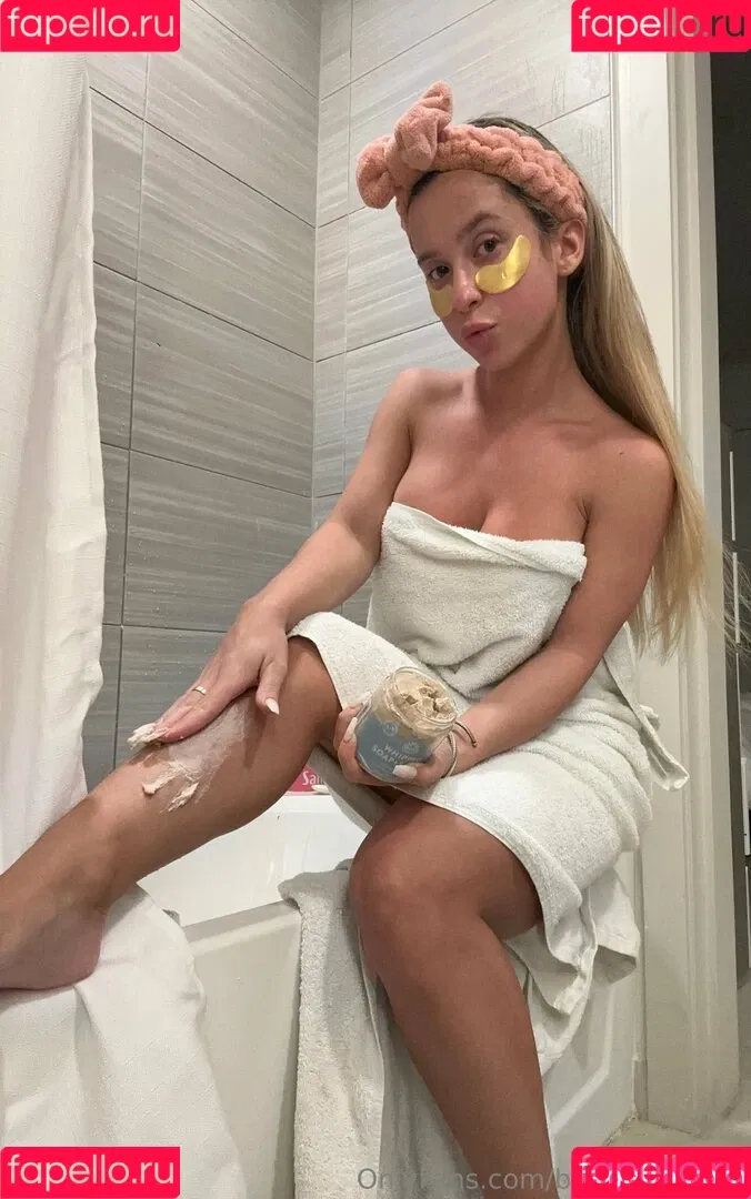 bathtimewlola Onlyfans Photo Gallery 