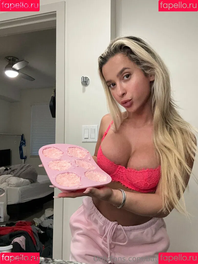 bathtimewlola Onlyfans Photo Gallery 