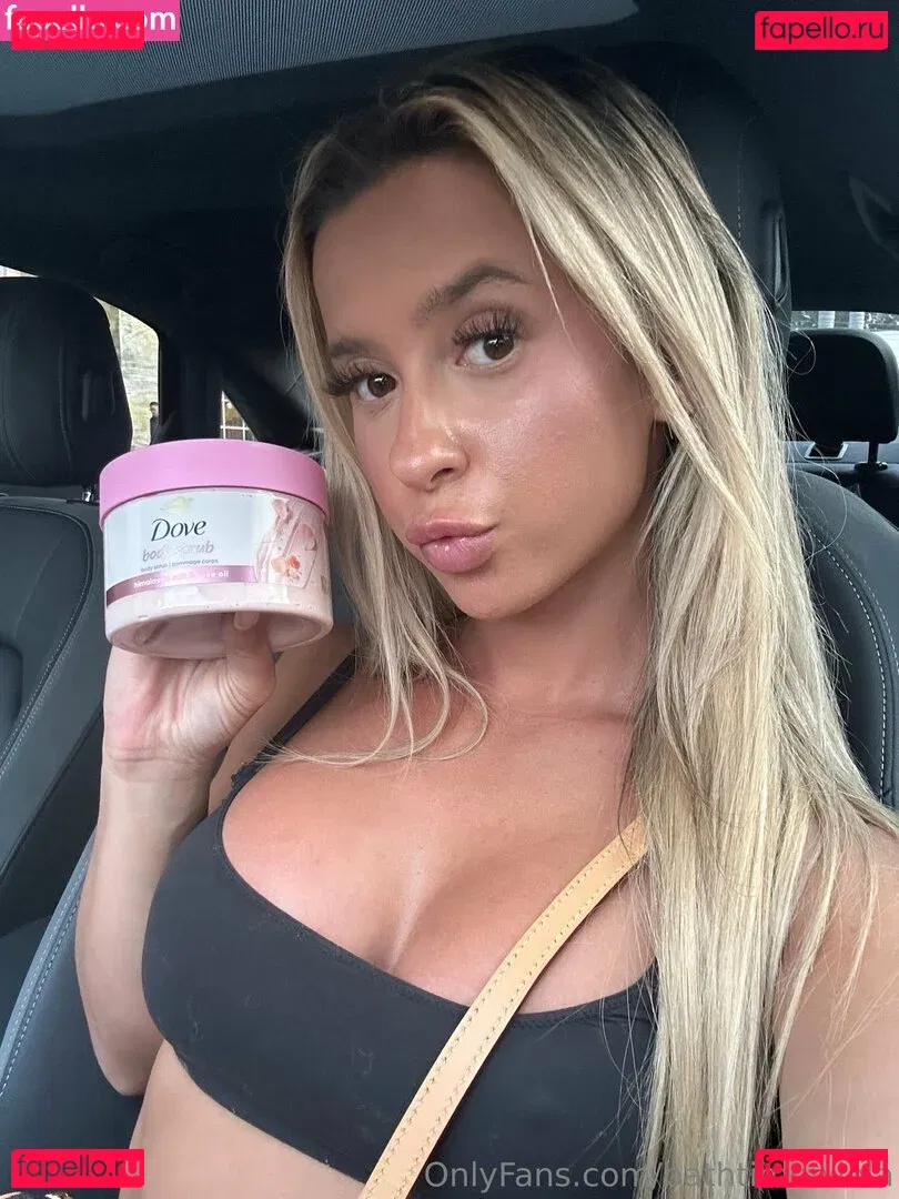 bathtimewlola Onlyfans Photo Gallery 