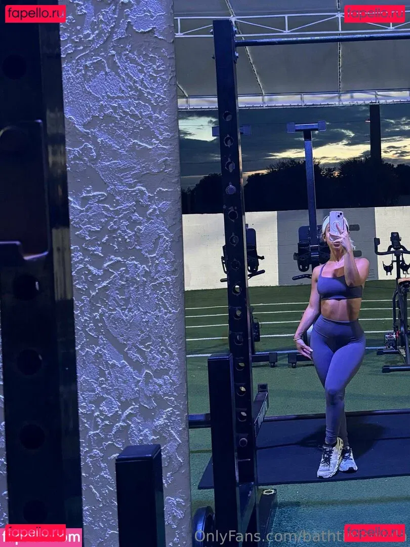 bathtimewlola Onlyfans Photo Gallery 