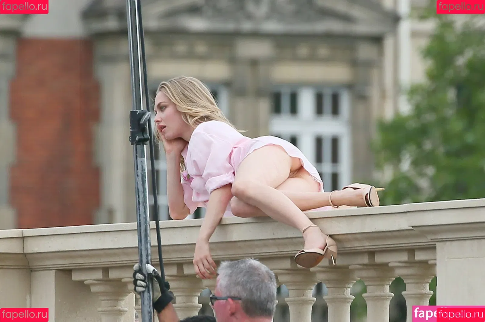 Amanda Seyfried Onlyfans Photo Gallery 