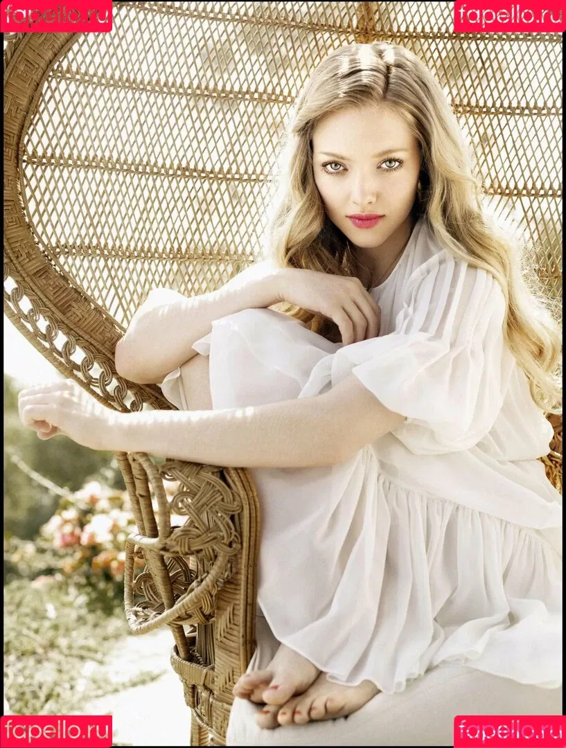 Amanda Seyfried Onlyfans Photo Gallery 