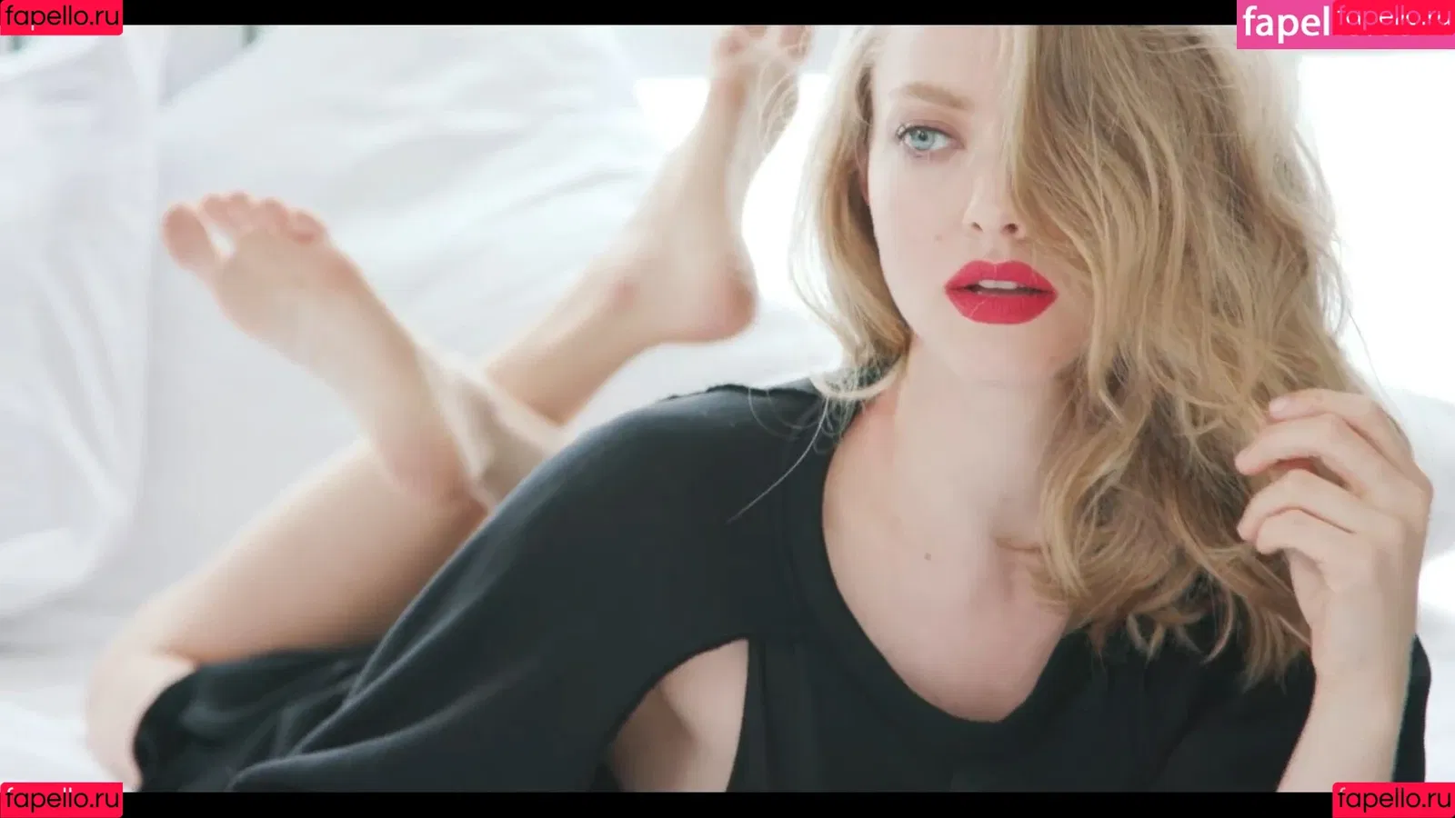Amanda Seyfried Onlyfans Photo Gallery 