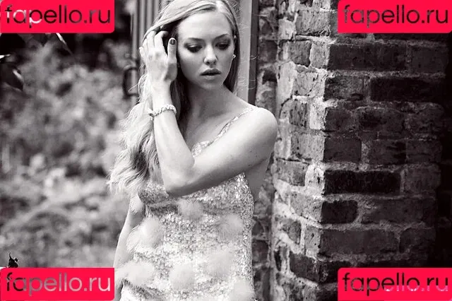 Amanda Seyfried Onlyfans Photo Gallery 