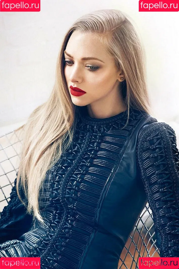 Amanda Seyfried Onlyfans Photo Gallery 