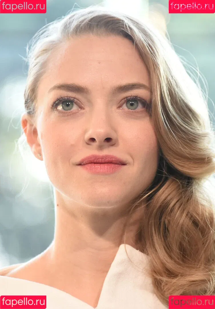 Amanda Seyfried Onlyfans Photo Gallery 