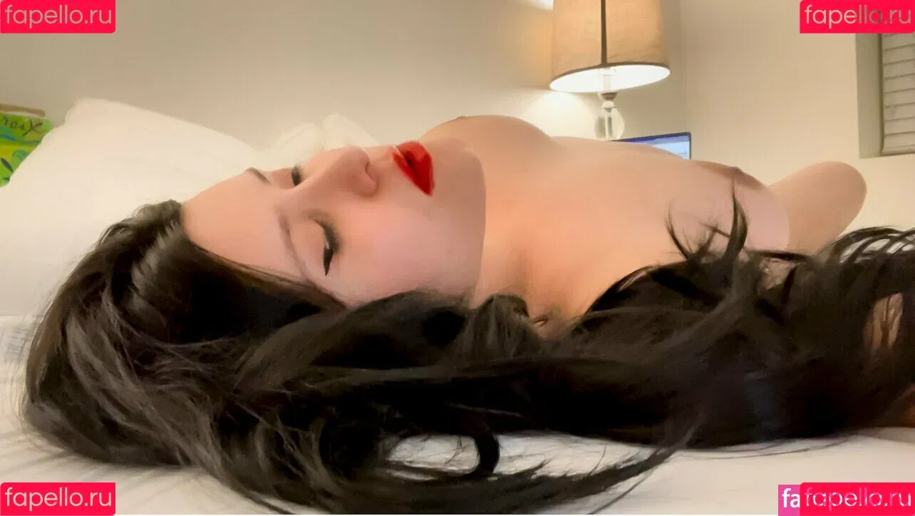 minkafox Onlyfans Photo Gallery 