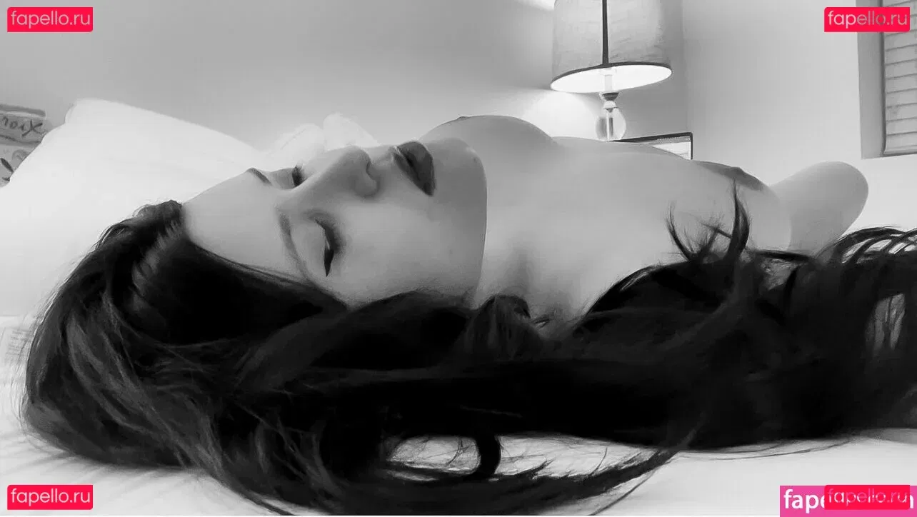 minkafox Onlyfans Photo Gallery 