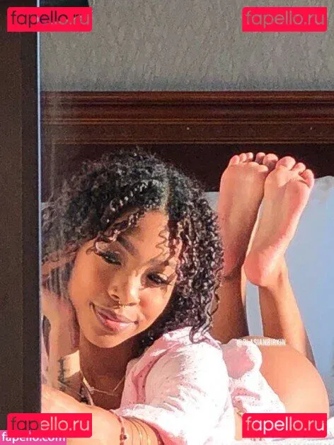 Sinister Simone Onlyfans Photo Gallery 