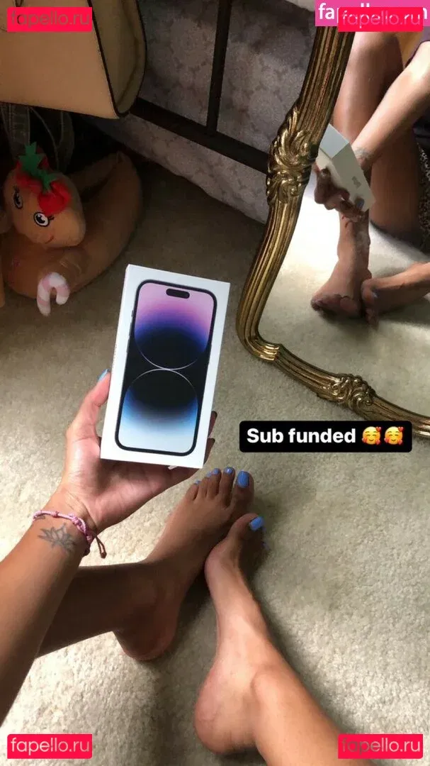 Sinister Simone Onlyfans Photo Gallery 