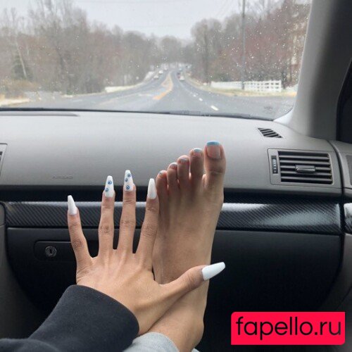 Sinister Simone Nude Onlyfans Photo 18