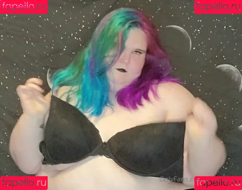 trixiefae21 Onlyfans Photo Gallery 