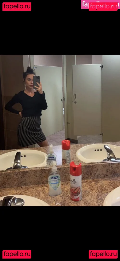 Kacia Kitch Nude Onlyfans Photo 5