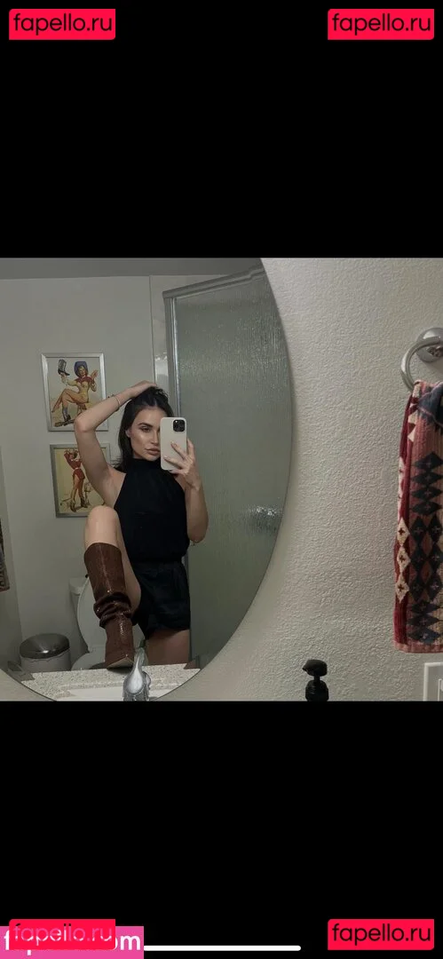 Kacia Kitch Nude Onlyfans Photo 3