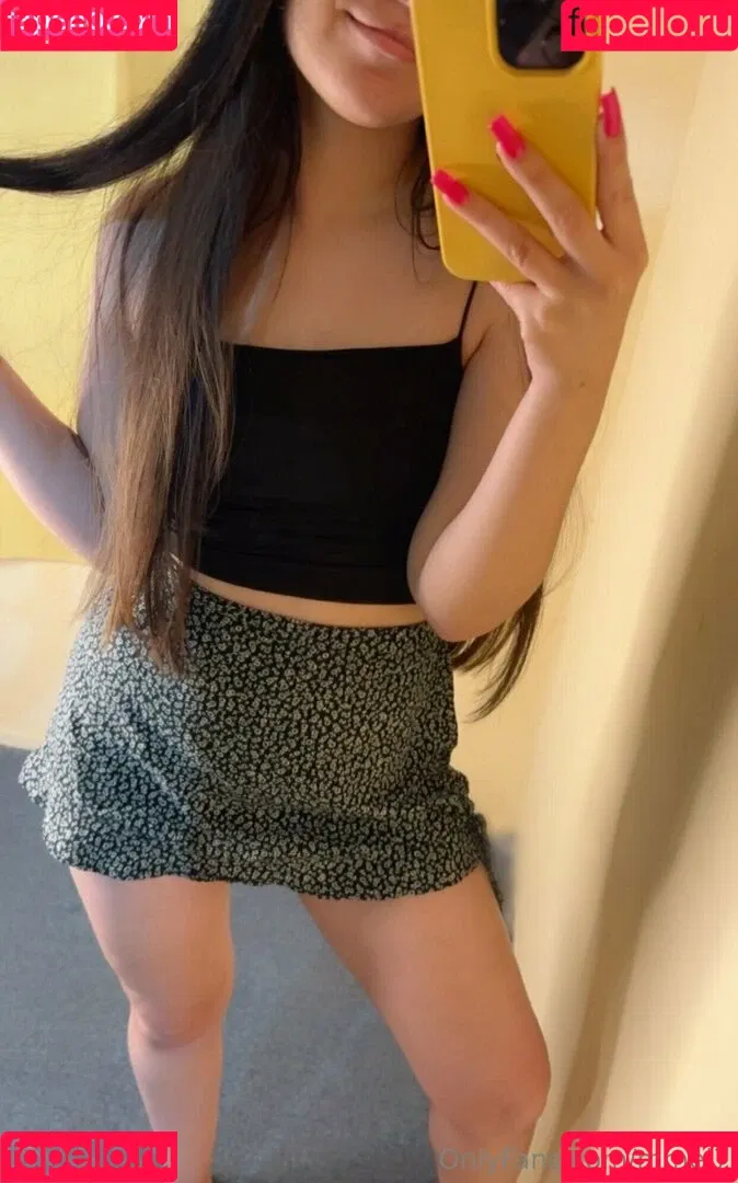 mmel7 Onlyfans Photo Gallery 