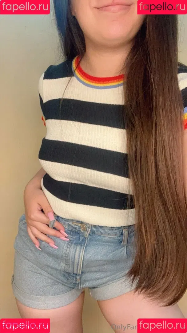 mmel7 Onlyfans Photo Gallery 