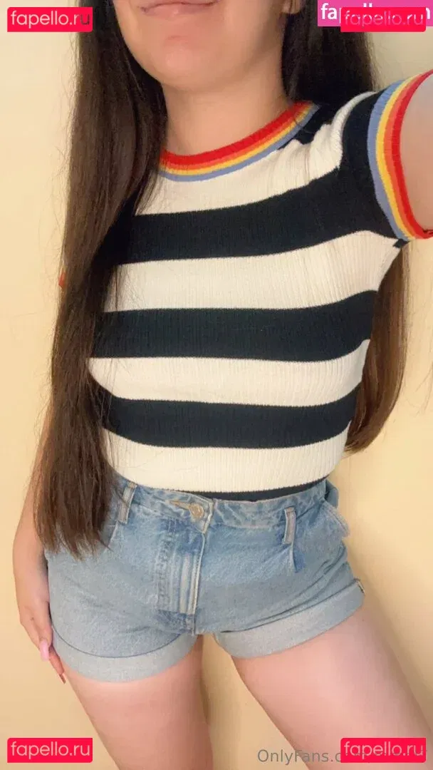 mmel7 Onlyfans Photo Gallery 