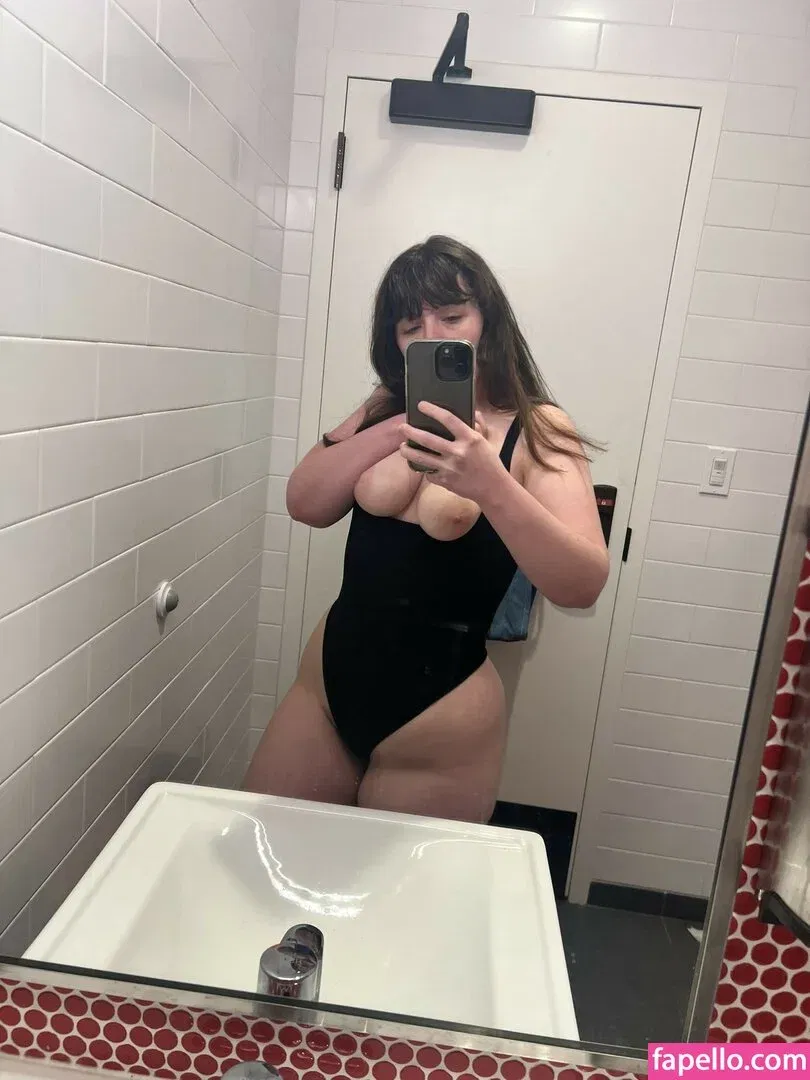 pawgalert Onlyfans Photo Gallery 