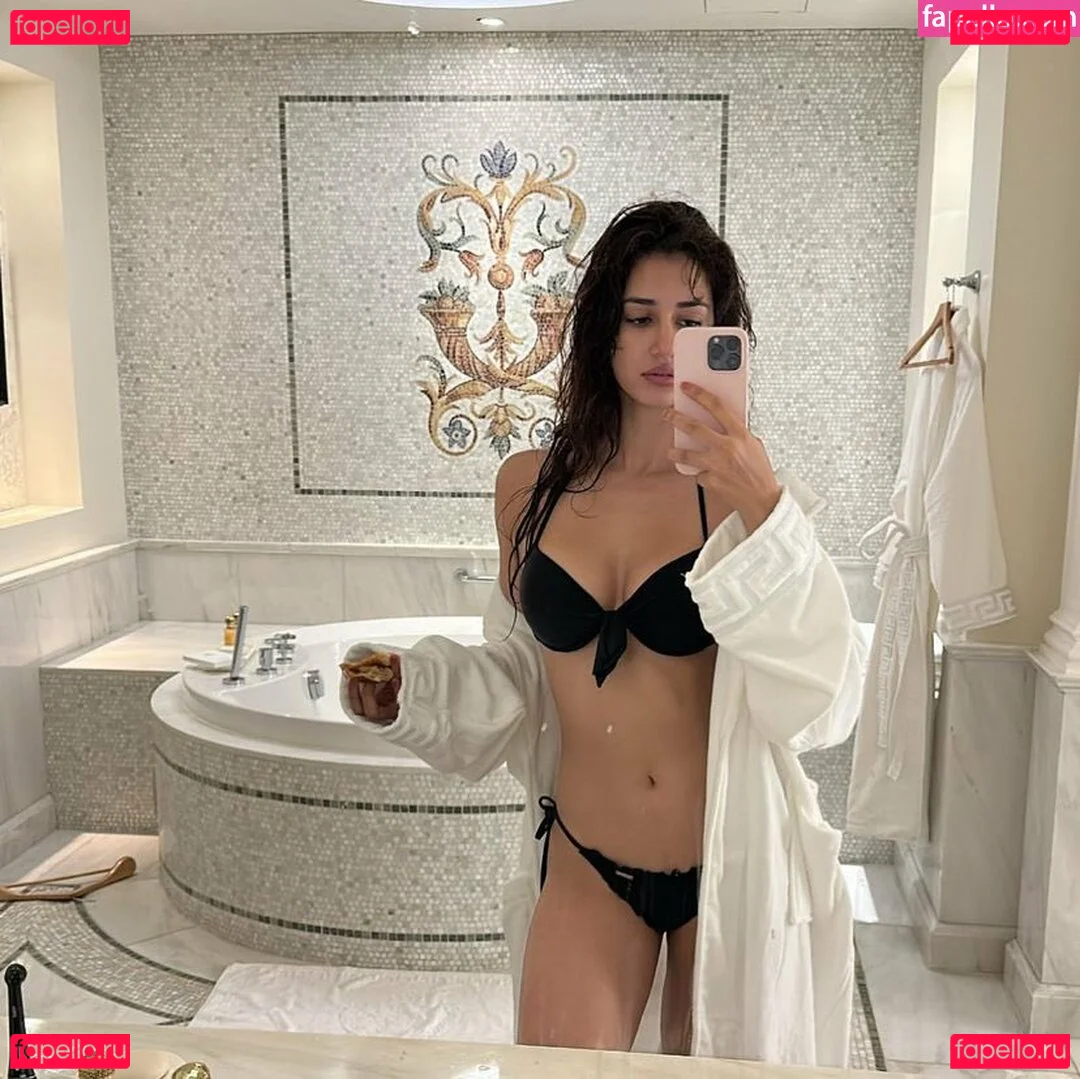 Disha Patani Onlyfans Photo Gallery 