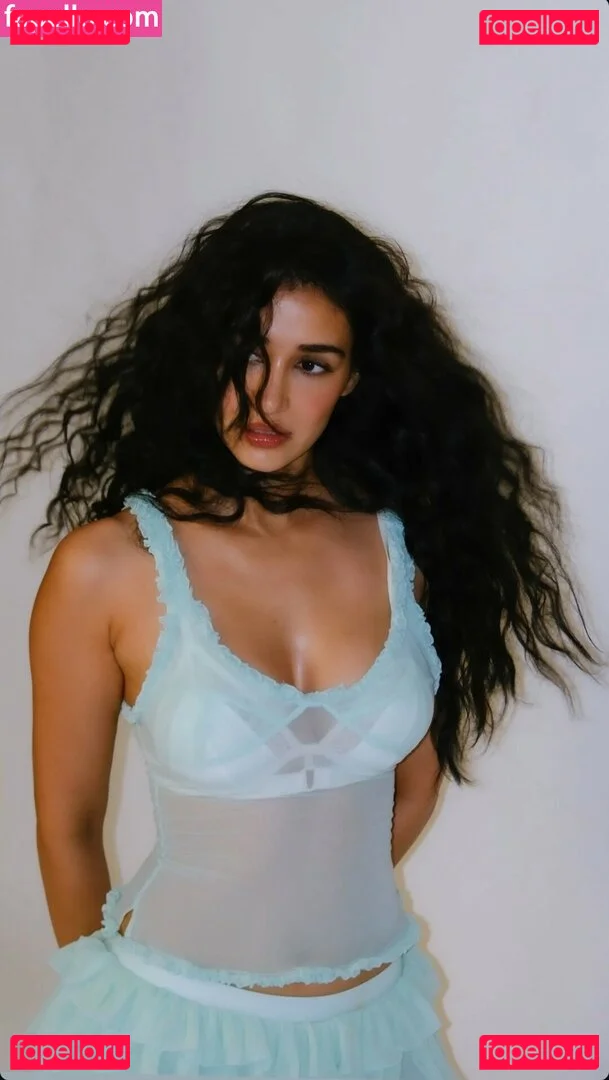 Disha Patani Onlyfans Photo Gallery 