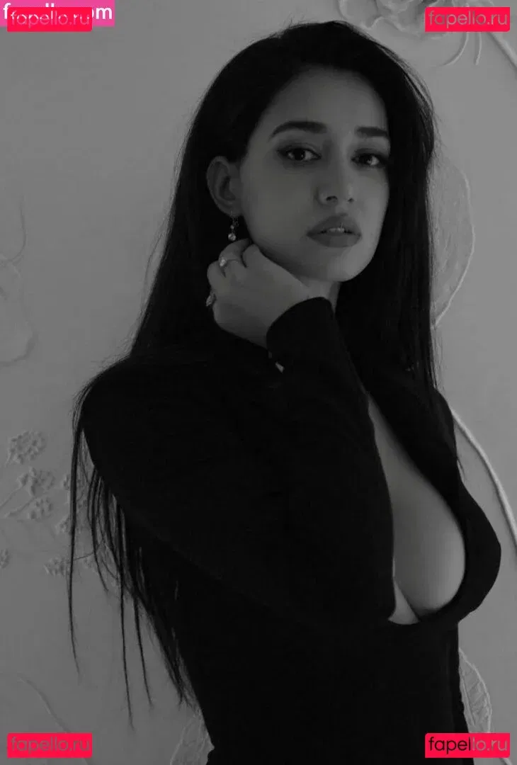 Disha Patani Onlyfans Photo Gallery 