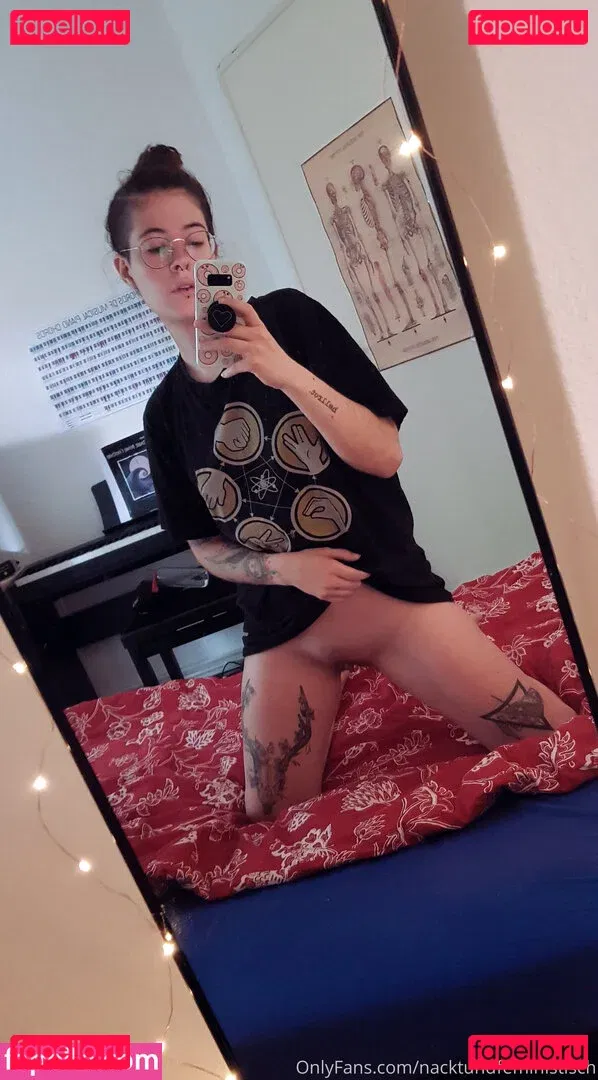 Lisa Bumble Onlyfans Photo Gallery 