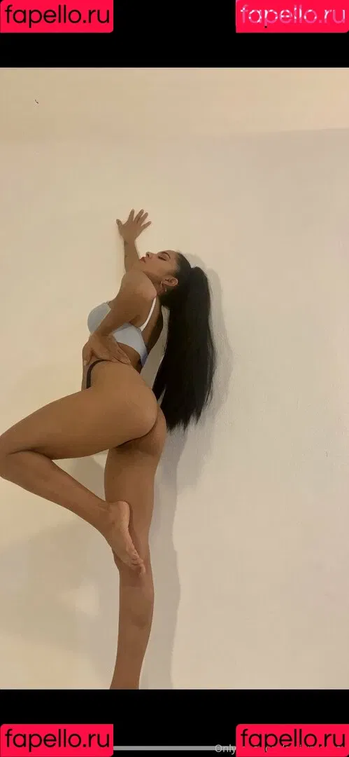 emilymoonroe Onlyfans Photo Gallery 
