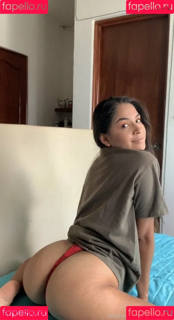emilymoonroe Onlyfans Photo Gallery 